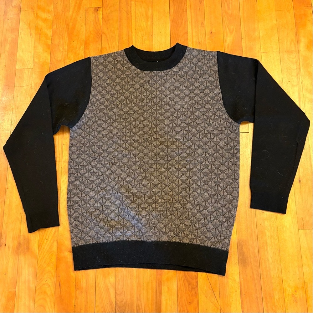 📣ANY 3 @ $33 - $6.99 ship📣 BALLANTRAE EDINBURGH  Black Crewneck Sweater - 100% P